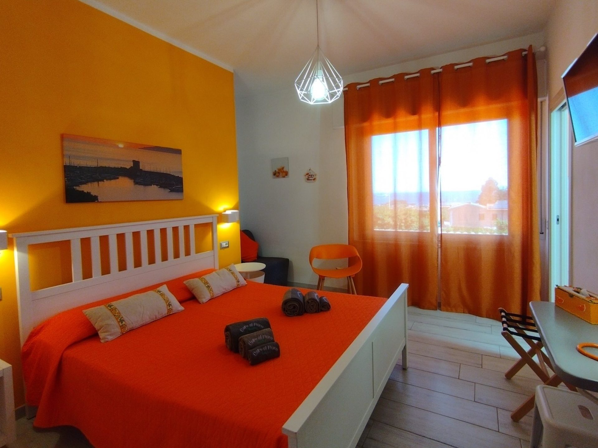 Camera Arancia - Capo al Piano B&B