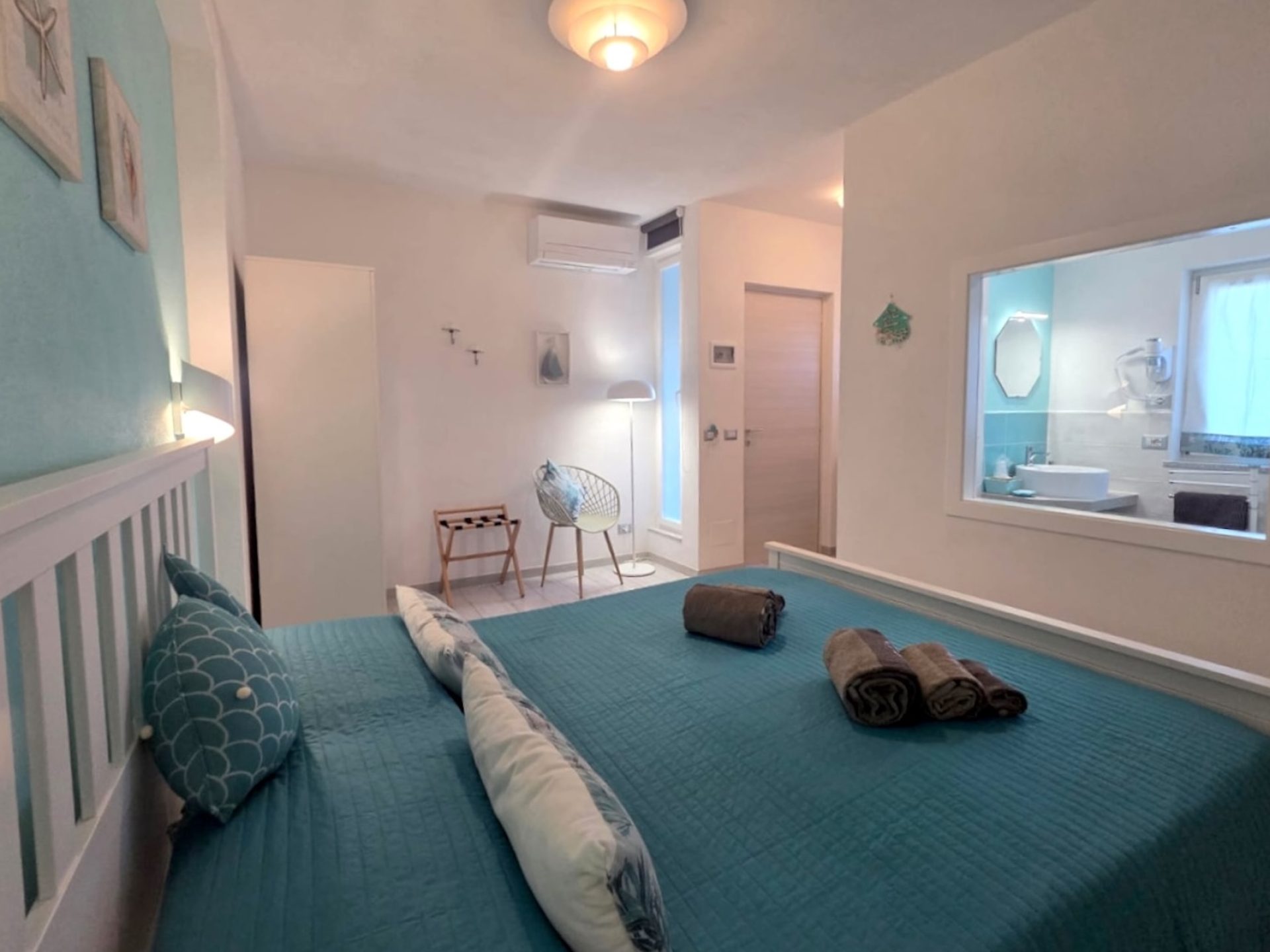 Camera Brezza di Mare - Capo al Piano B&B