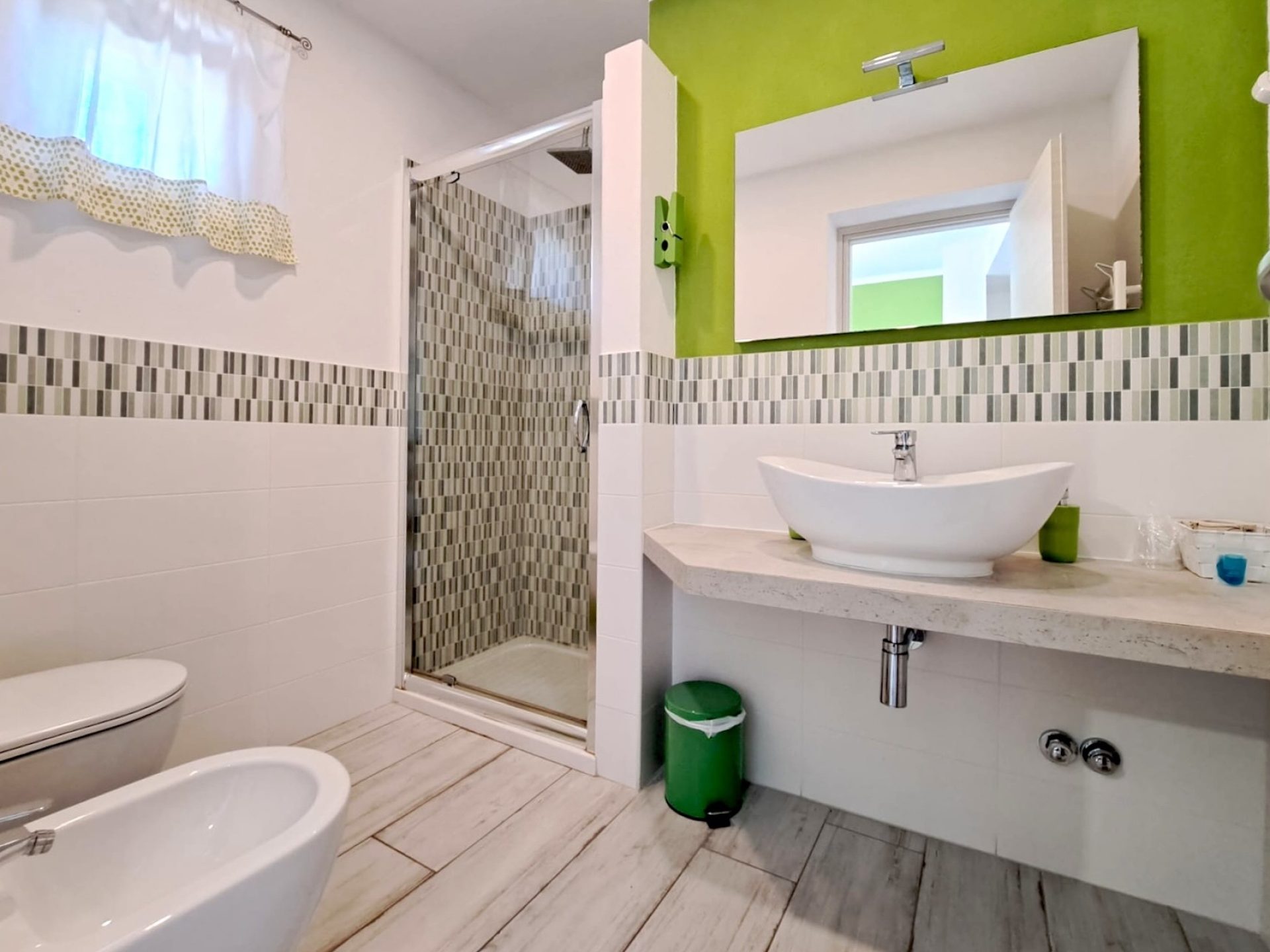 Bagno della camera Mela - Capo al Piano B&B
