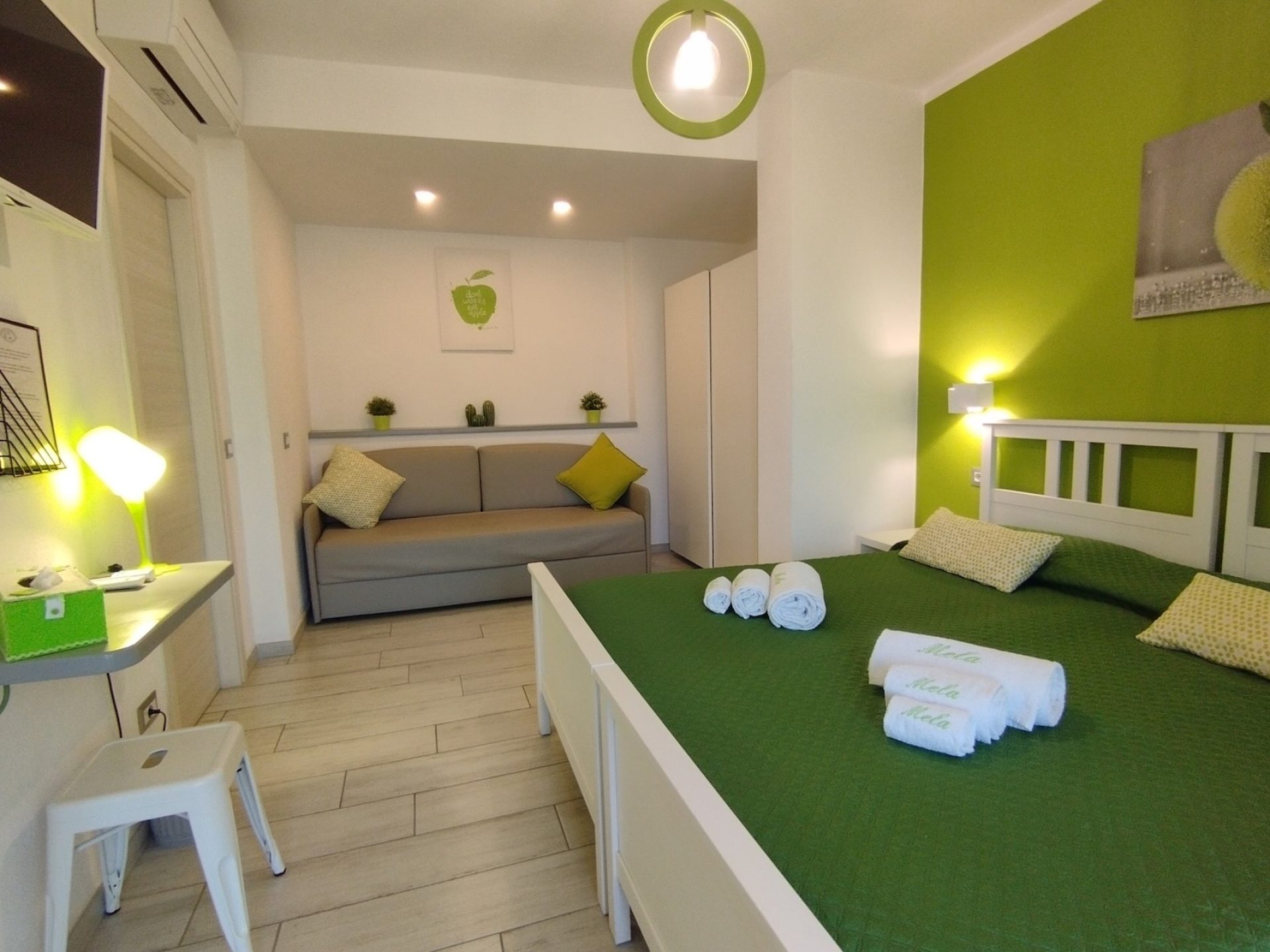 Camera Mela - Capo al Piano B&B