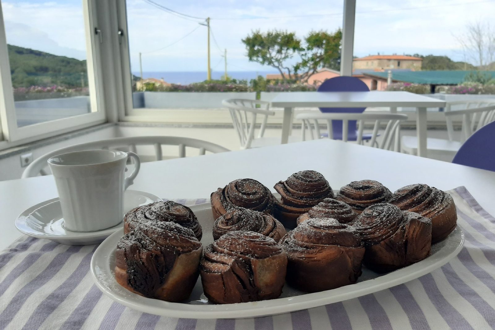 Dolci serviti a colazione al B&B Capo al Piano
